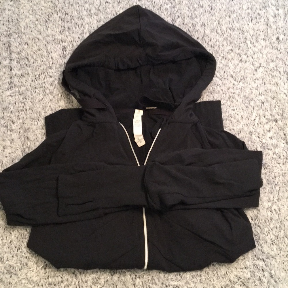 LuLu Lemon Zip Up 🍋